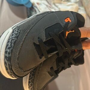 Jordan 3s